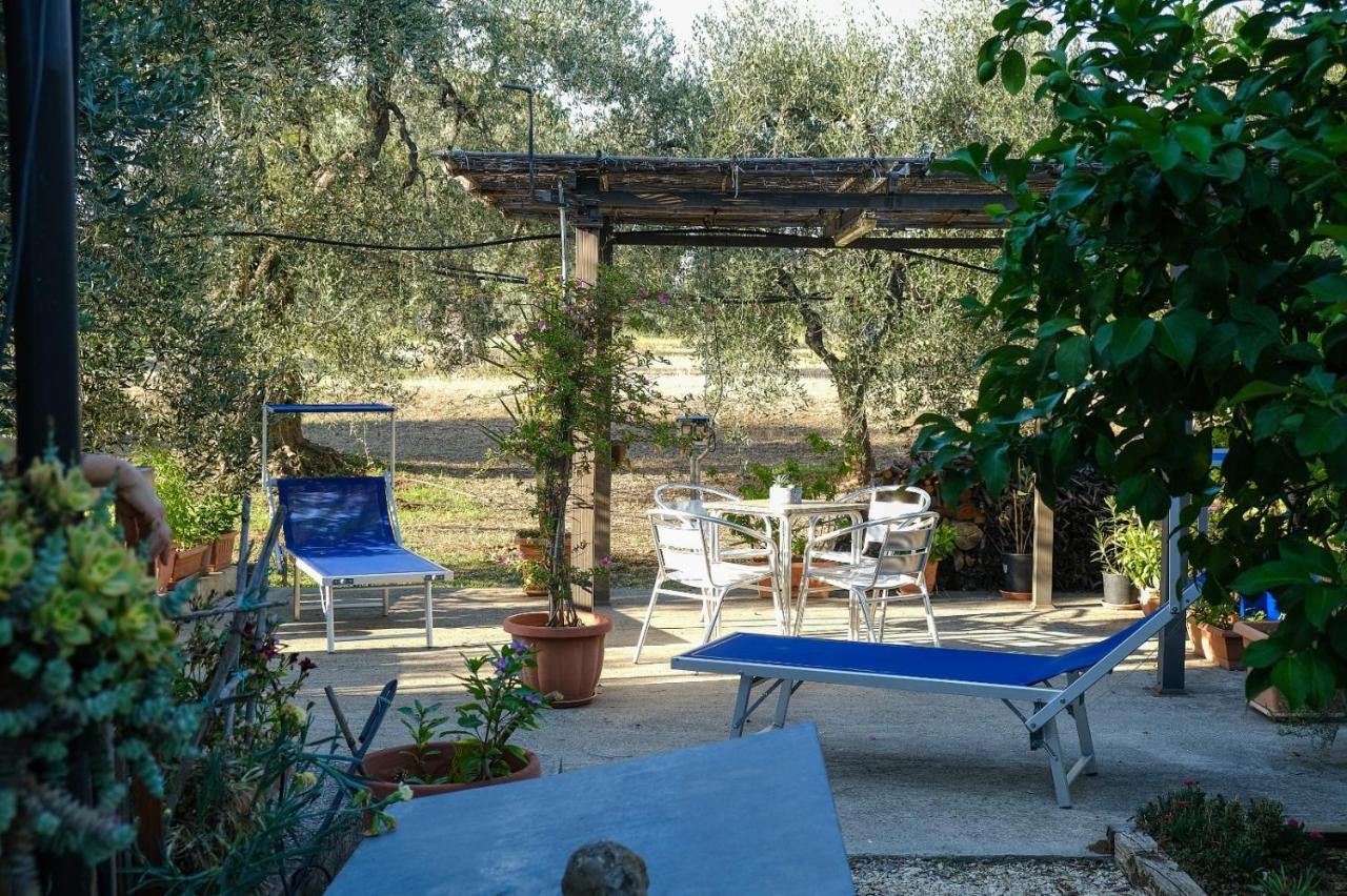 La Villa Di Campagna ปิสติชชี ภายนอก รูปภาพ