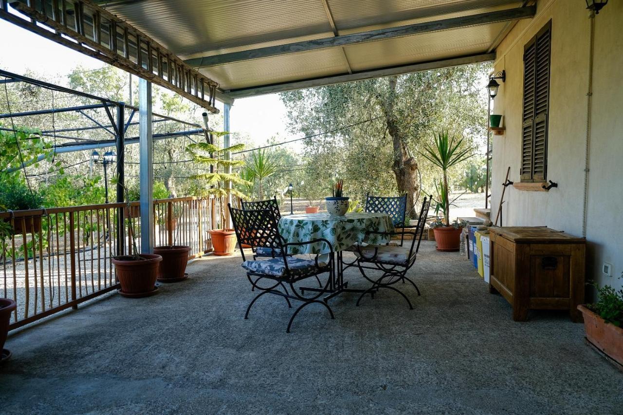 La Villa Di Campagna ปิสติชชี ภายนอก รูปภาพ